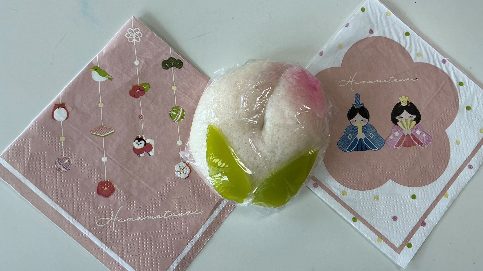 ひな祭りのお饅頭